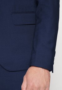Lindbergh STRUCTURED SUIT SET - Fato - blue