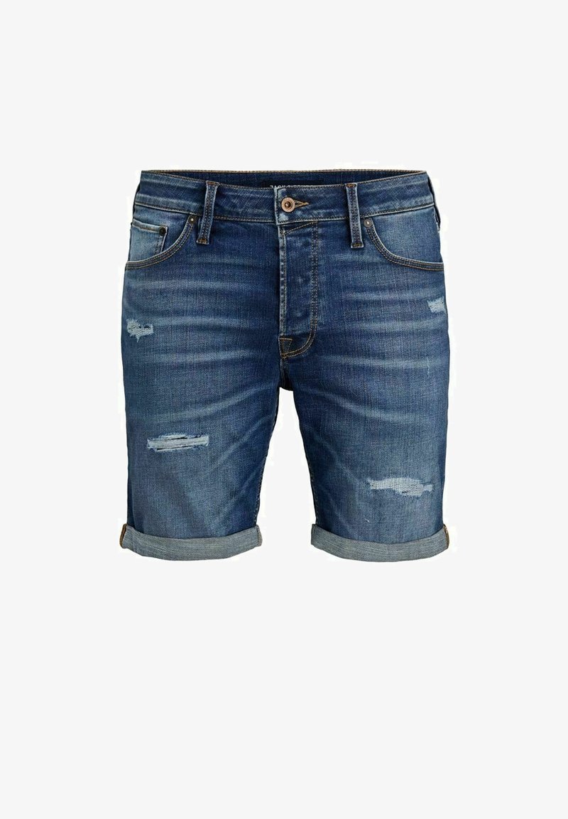 Shorts in denim con un lavaggio azzurro chiaro, dettagli strappati, risvolti, design a cinque tasche e chiusura con bottone in metallo.