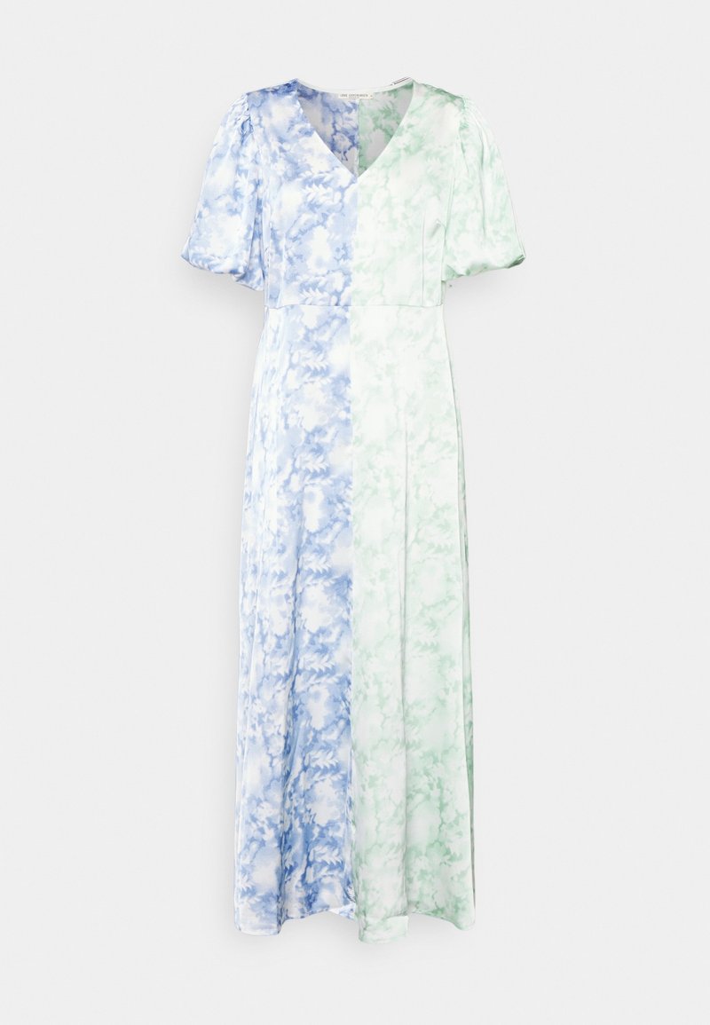 Maxikleid med v-ringning, korta puffärmar och en färgblockdesign med blå och gröna blommönster på svängig tyg.