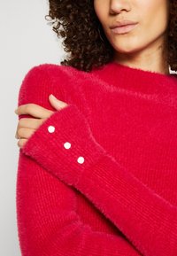 Morgan MORIK - Strickpullover - fuchsia