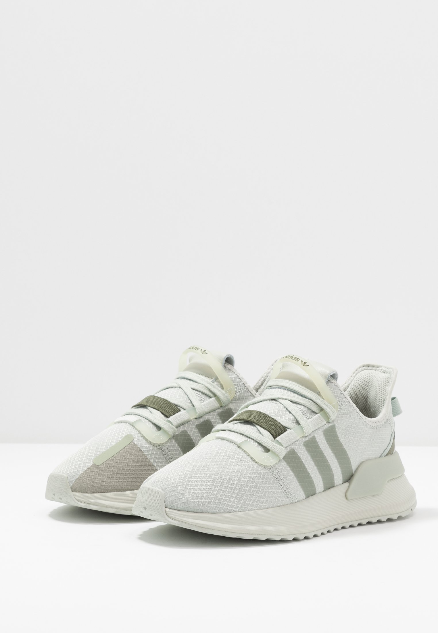 khaki u_path run trainers