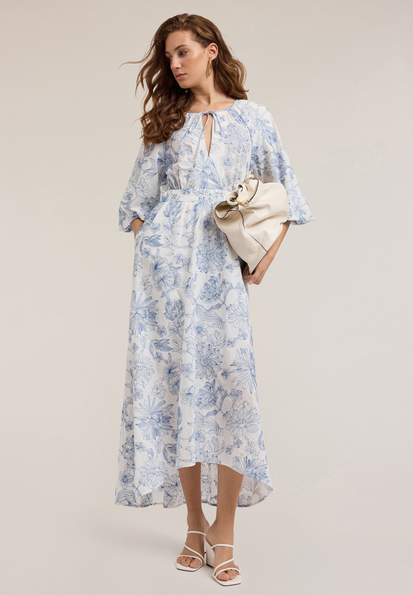 Motivi LUNGO CON RICAMO FLOREAL Vestito lungo azzurro/celeste