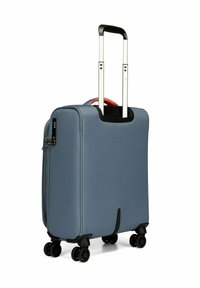 Valigia rigida blu con due ruote nere, un manico estraibile argentato e un manico superiore rosso. Include una serratura a combinazione integrata.