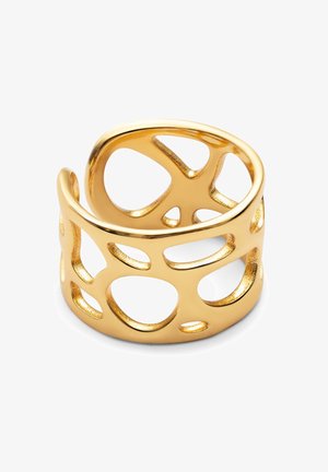 Rings i guldfarvet tone med udskåret design med organiske former, glat overflade og åben båndstil. Ideel til forskellige lejligheder.