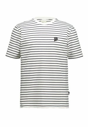 Fehér rövid ujjú póló vékony fekete vízszintes csíkokkal és egy kis fekete logófolttal a bal mellrészen.