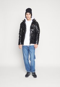 Ellesse TREVANI - Žieminė striukė - black
