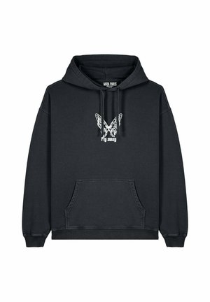 Un sweat à capuche noir en coton avec une poche avant. Présente un graphique d'un papillon blanc et le texte "s'envoler" au-dessus.