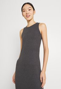 Even&Odd Vestido comprido - mottled grey