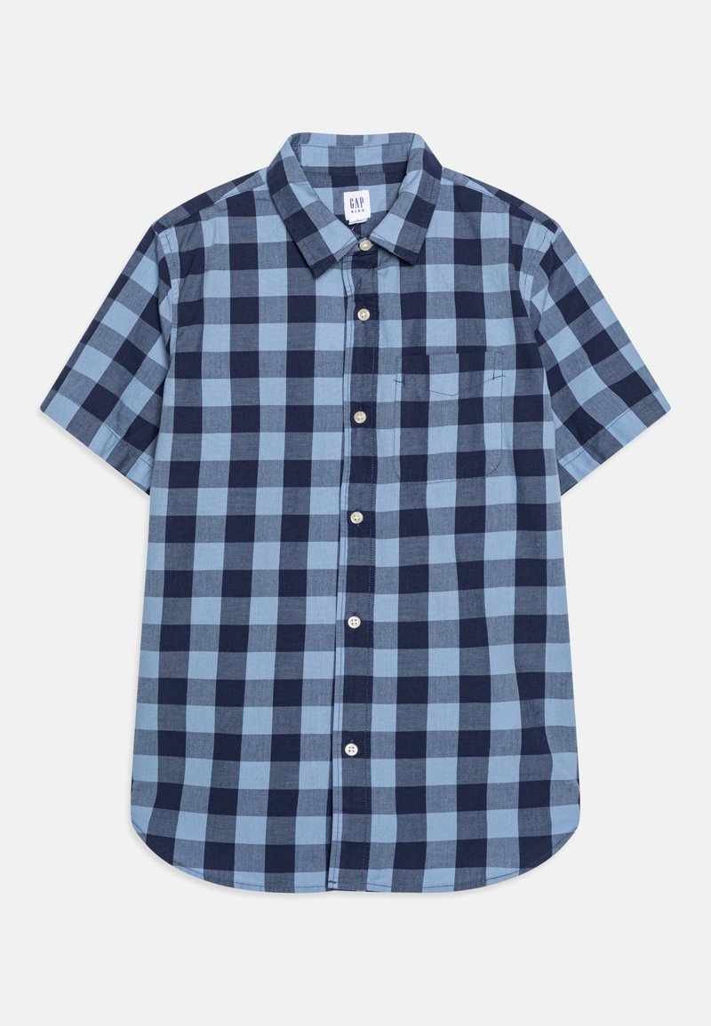 Chemise à manches courtes avec boutonnière, à carreaux bleus et bleu marine, avec une poche poitrine unique, posée à plat.