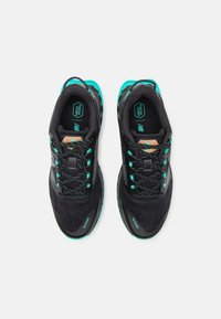 New Balance FRESH FOAM GAROÉ - Trail running shoes - black