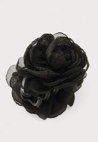 Thumbnail Image 3