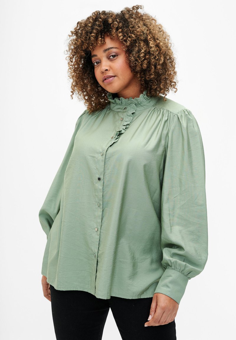Zizzi MIT RUFFLES - Košilová halenka - green bay