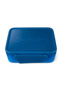 Blauer Plastiksnackbox in rechteckiger Form, mit glatter Oberfläche und einem klappbaren Deckel. "Satch" ist auf der Oberseite eingeprägt, und "ES LIEGT AN DIR" steht an der Seite.