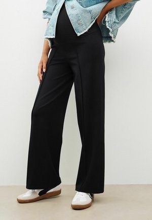 REGULAR FIT - MATERNITY WIDE  - Broek - black