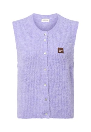 Mouwloze lila cardigan gemaakt van zacht, textuur gebreid materiaal met vijf knopen en een vierkant bruin label aan de linkerkant.