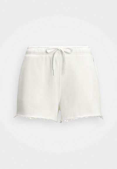 Weiße Baumwollshorts mit einem Kordelzugbund, mit rohem Saum und einem schlichten Design, geeignet für lässige Kleidung.