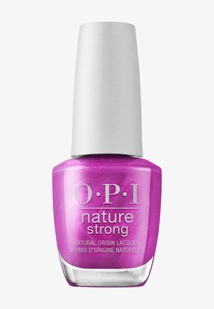 Smalto per unghie OPI Nature Strong di origine naturale, di colore viola brillante, con tappo bianco su sfondo bianco.
