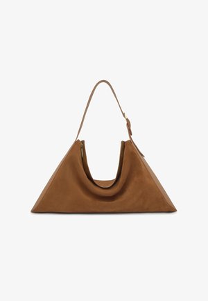 Borsa a mano triangolare in pelle marrone con un singolo manico superiore e una struttura morbida e floscia.