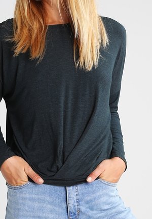 Pitkähihainen paita - evergreen