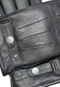 Mustang Fingervantar - black