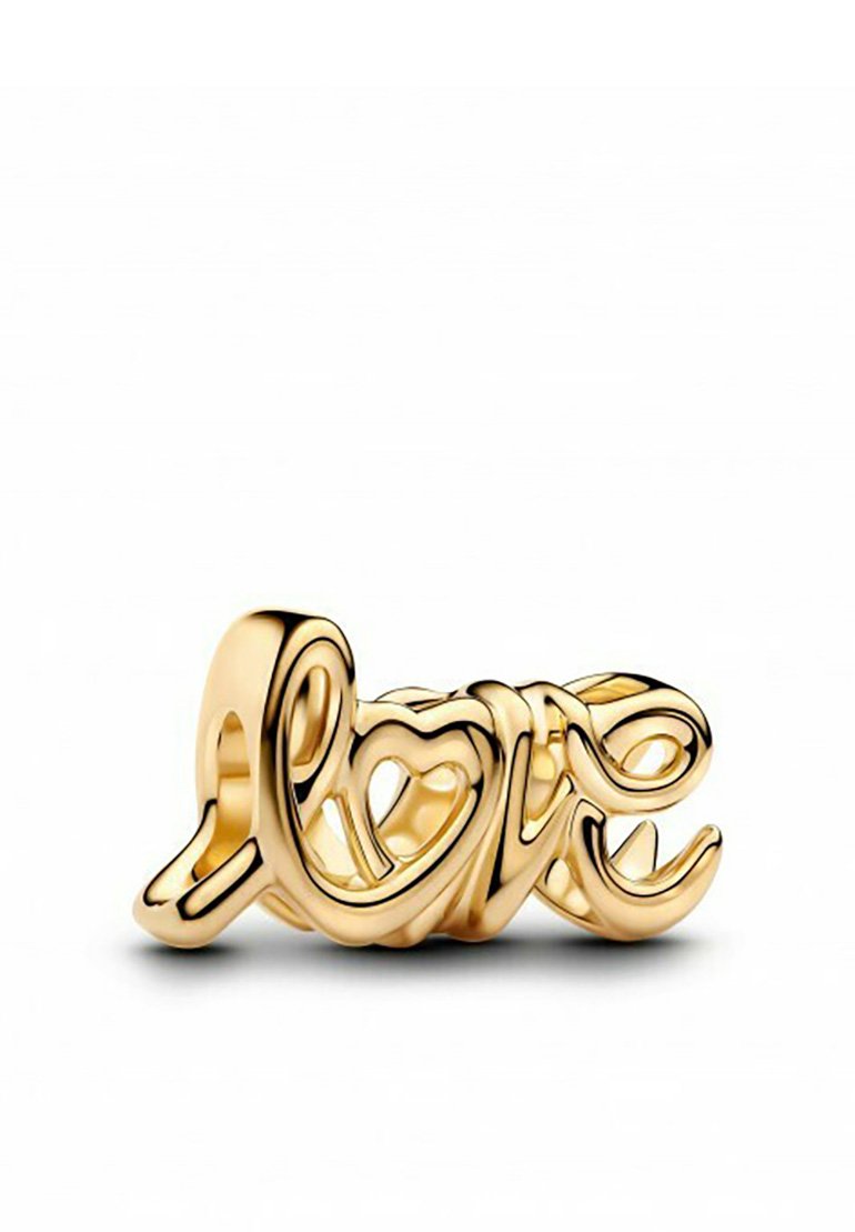 Anello in tonalità oro con un design calligrafico della parola "amore" caratterizzato da lettere intrecciate e una superficie liscia e lucida.