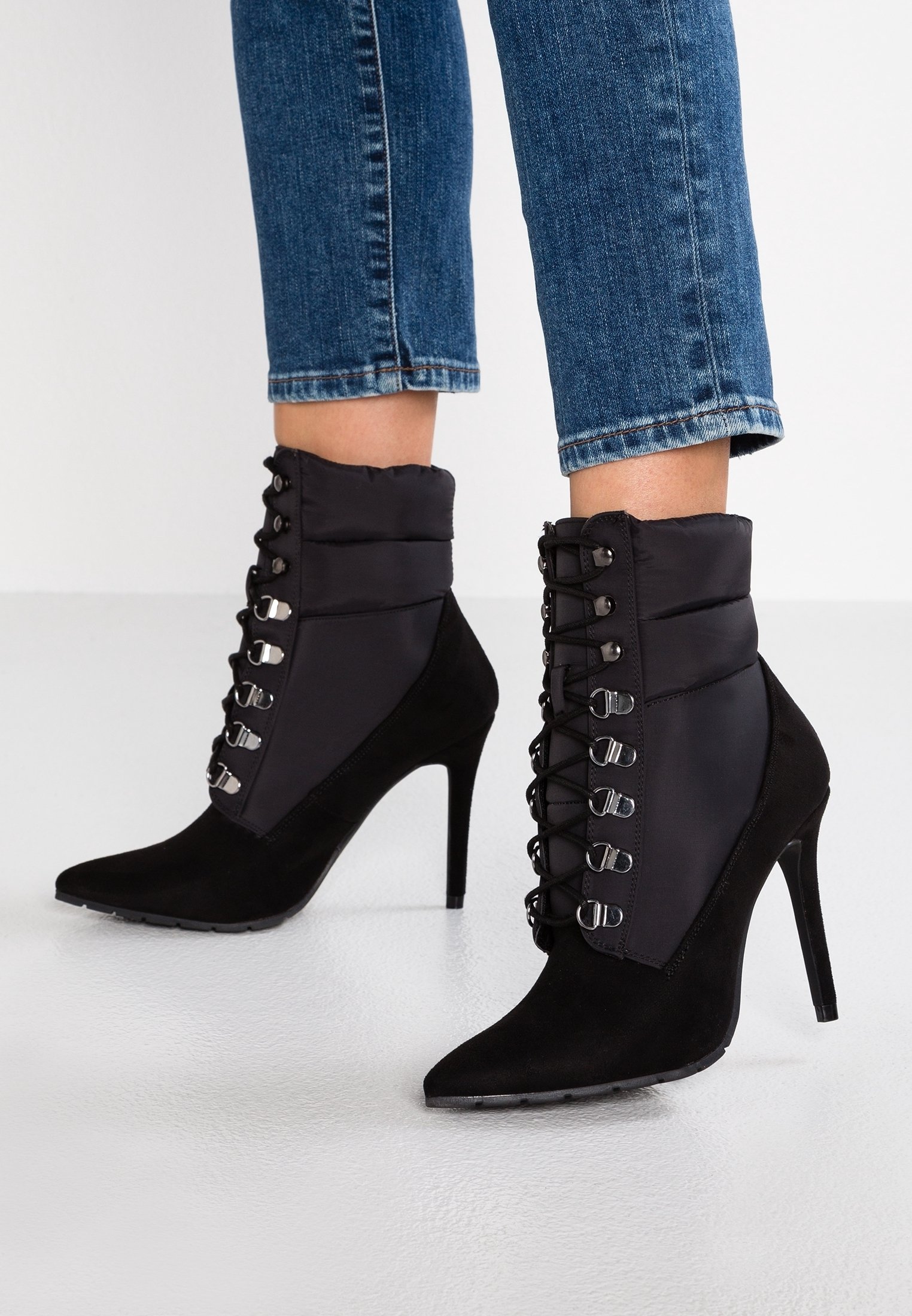 boots leder hochhackige stiefeletten