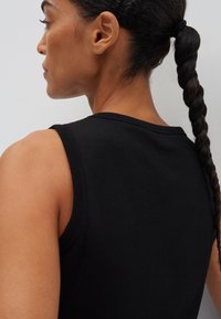 someday. SLIM FIT RIB - Débardeur - black