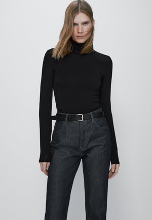 WITH A HIGH COLLAR - Long sleeved top - black