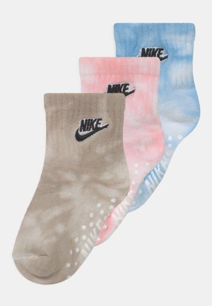 Nike Sportswear Ankle Baby 6 Pack Chaussettes Multi Colored Multicolore Zalando Fr Nike Sportswear Ankle Baby 6 Pack Chaussettes Multi Colored Multicolore Zalando Fr
