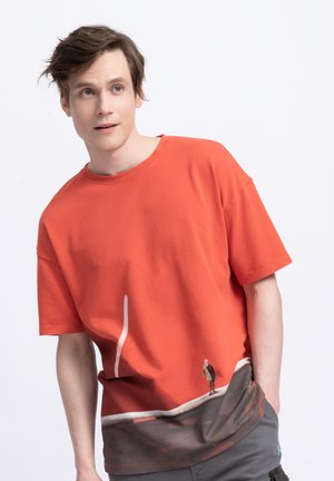 ROUTEN - OVERSIZE - T-Shirt print - coral