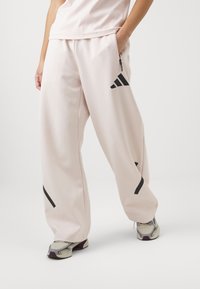adidas Sportswear Z.N.E. BARREL LOOSE - Treningo apatinė dalis - quartz