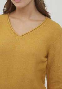 Oxmo OXILVA - Pullover - Honey Mustard Melange