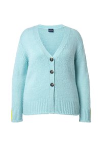 Světle modrý pletený cardigan s výstřihem do V, třemi hnědými knoflíky a žebrovanými manžetami s žlutými akcenty na okrajích rukávů.