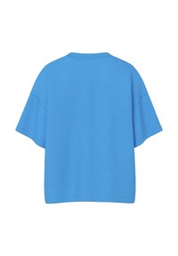 Chemise bleue en coton à manches courtes avec un col rond et une coupe ample. L'arrière est uni, sans détails ni motifs supplémentaires.