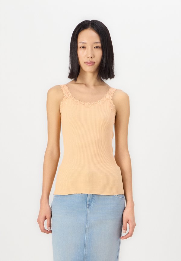 BABETTE DEEP BACK - Top - peach fuzz