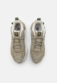 Puma Sneakers - mottled olive