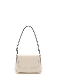 Borsa a spalla in pelle beige con rifiniture nere, chiusura a patta rettangolare e tracolla regolabile con chiusure metalliche.