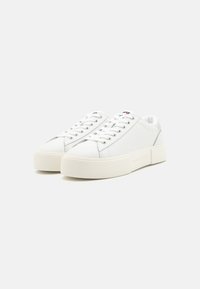 Tommy Jeans FLATFORM - Trainers - ecru