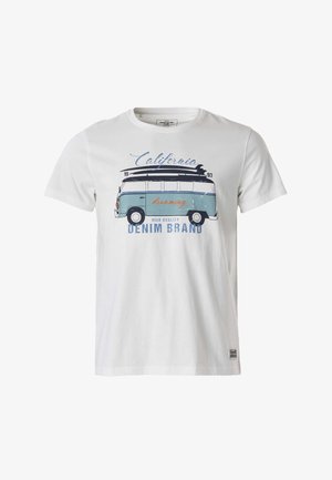 White t-shirt with blue and black classic van graphic, surfboard on roof, and text "California 1993 dreaming high quality denim brand."