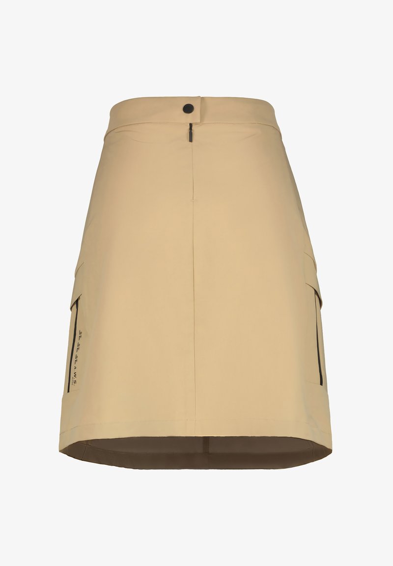 Beige skort gemaakt van lichtgewicht stof, met een knoopsluiting, zijzakken met ritsen en een zoom die licht omhoog gebogen is.