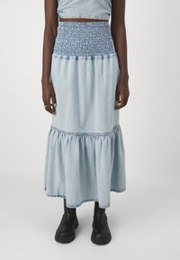 Gina Tricot SMOCK FLOUNCE SKIRT - Krilo iz džinsa - washed blue
