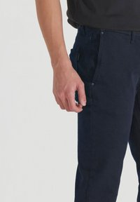 Antony Morato MASON - Traperice uskog kroja - ink blue