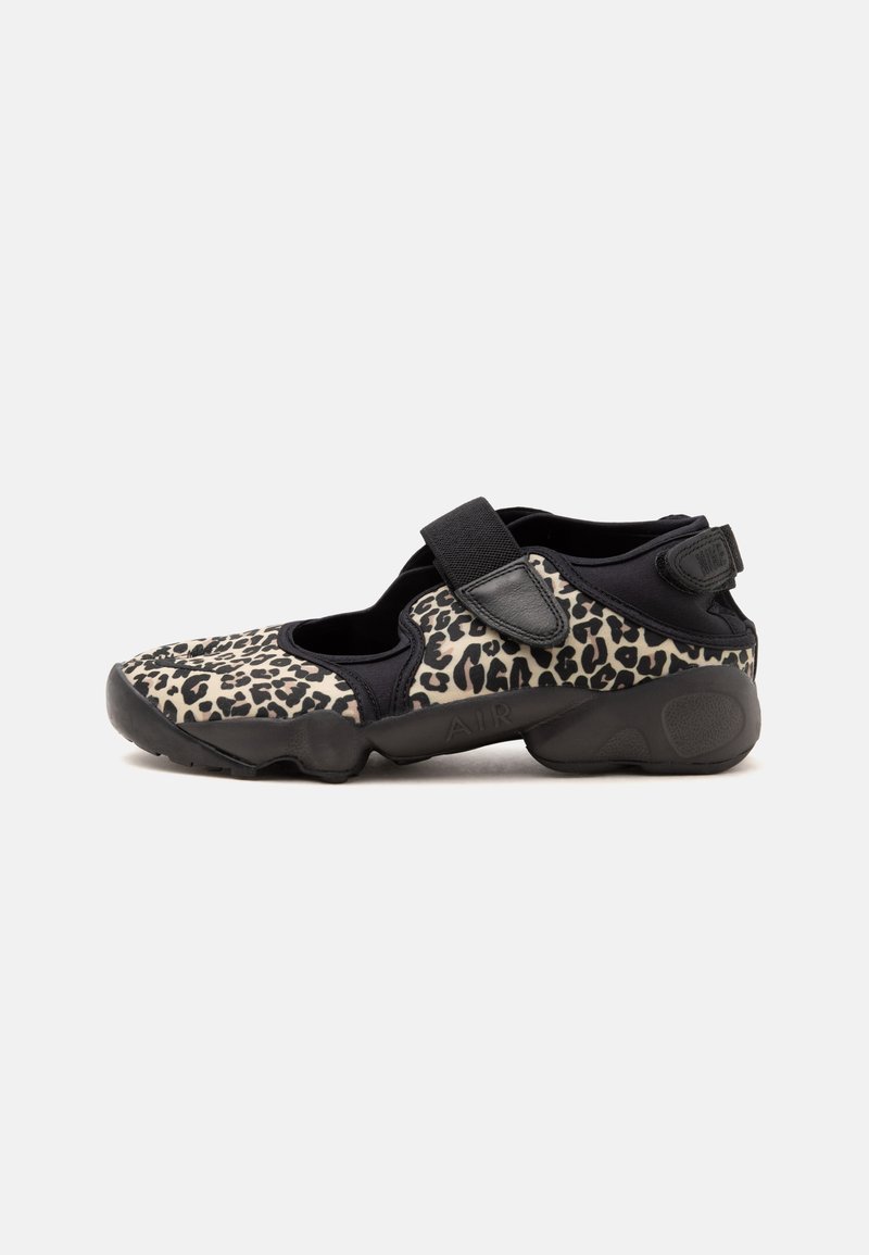 AIR RIFT black/hemp/black