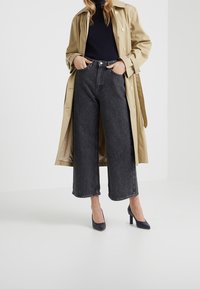 Filippa K Stickad tröja - dark blue