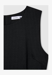 Selezionato, var nero