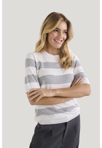 Kaffe - LIZZA STRIPED - T-shirts print - chalk greymel bold stripe Miniaturebillede 1