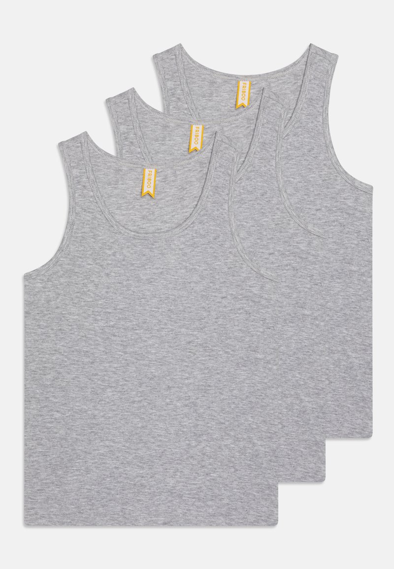 Três camisetas de alças cinzentas em algodão, com uma textura suave, apresentando decotes redondos e sem mangas. Cada uma possui uma etiqueta amarela no decote.