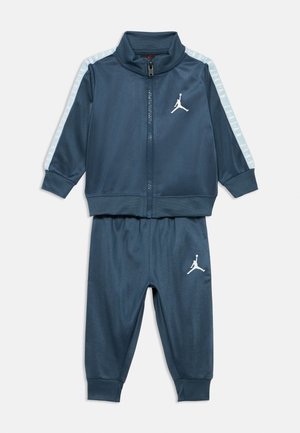 JACKET AND PANTS UNISEX SET - Tracksuit - squadron blue