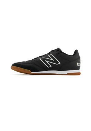 Trainers - black white