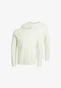 Non sélectionné, cloud dancer